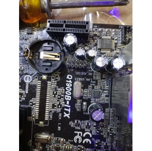 بندل برده +معالج  AMD + تبريد ذاتي + رمات 8 (  AS Rock Q1900B-ITX)